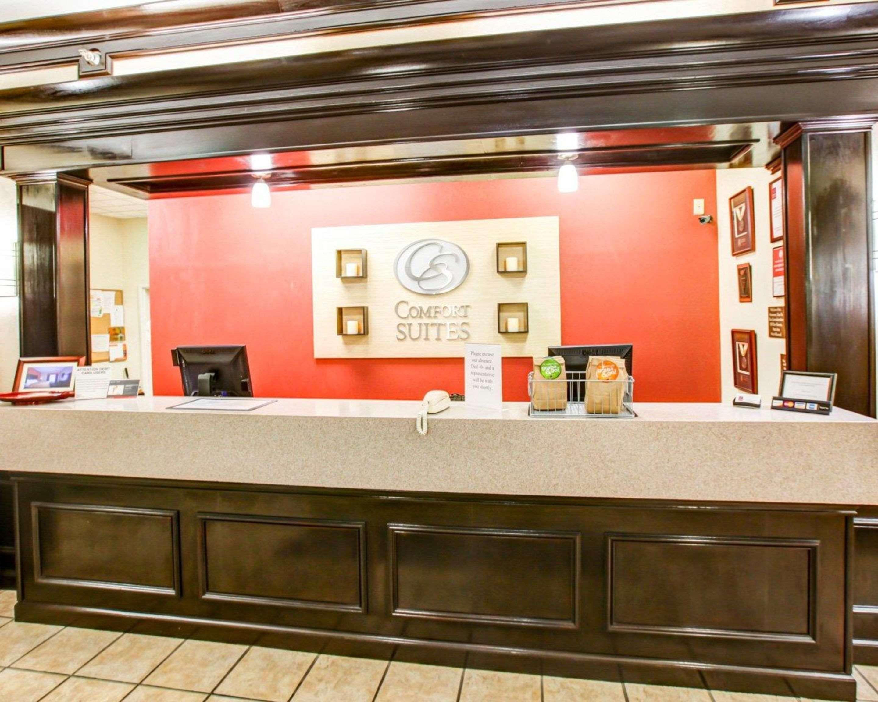 Comfort Suites At Rivergate Mall Гудлеттсвілл Екстер'єр фото