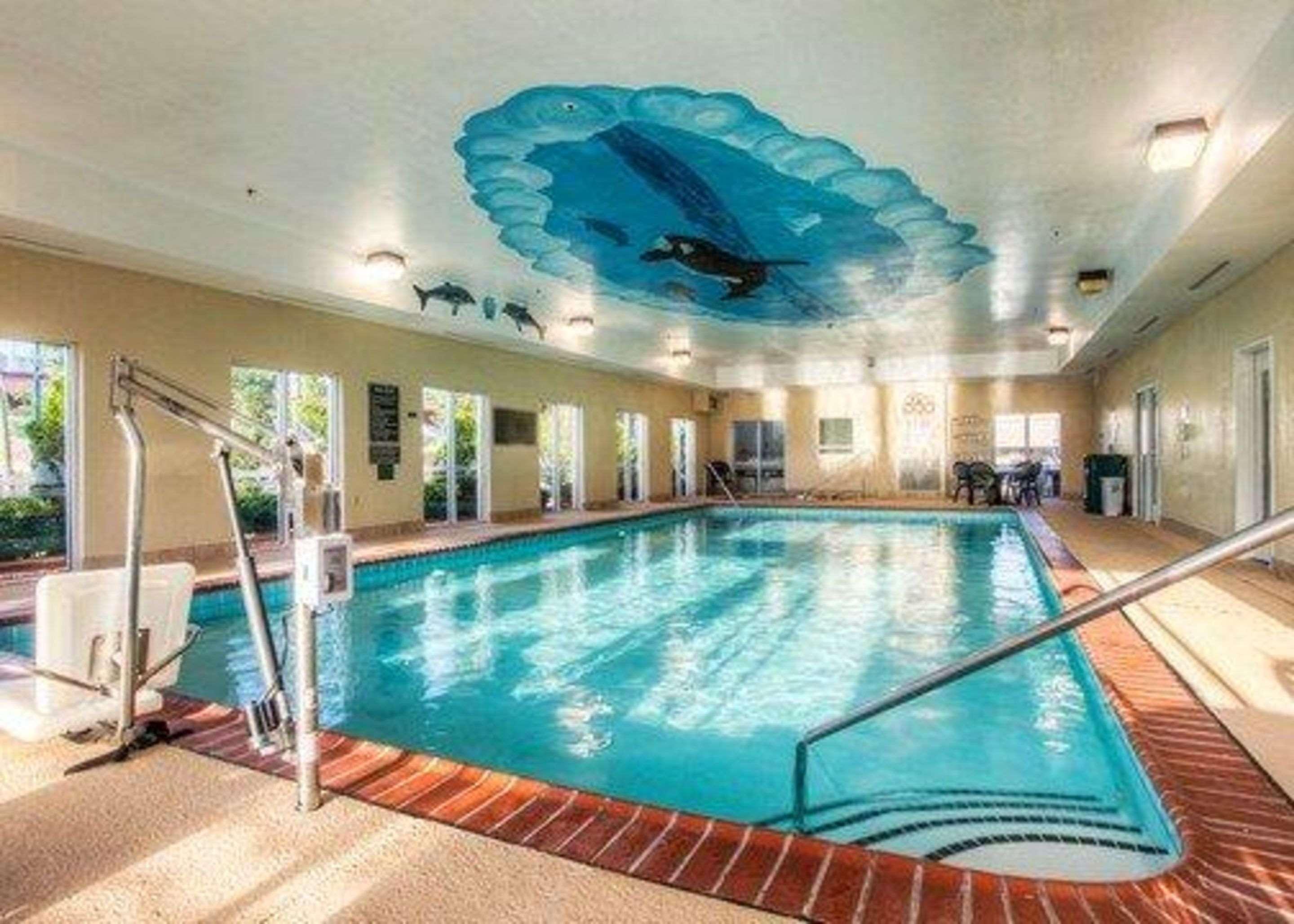 Comfort Suites At Rivergate Mall Гудлеттсвілл Екстер'єр фото
