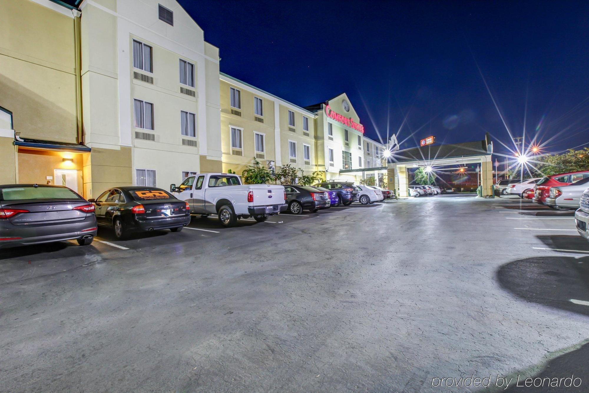 Comfort Suites At Rivergate Mall Гудлеттсвілл Екстер'єр фото