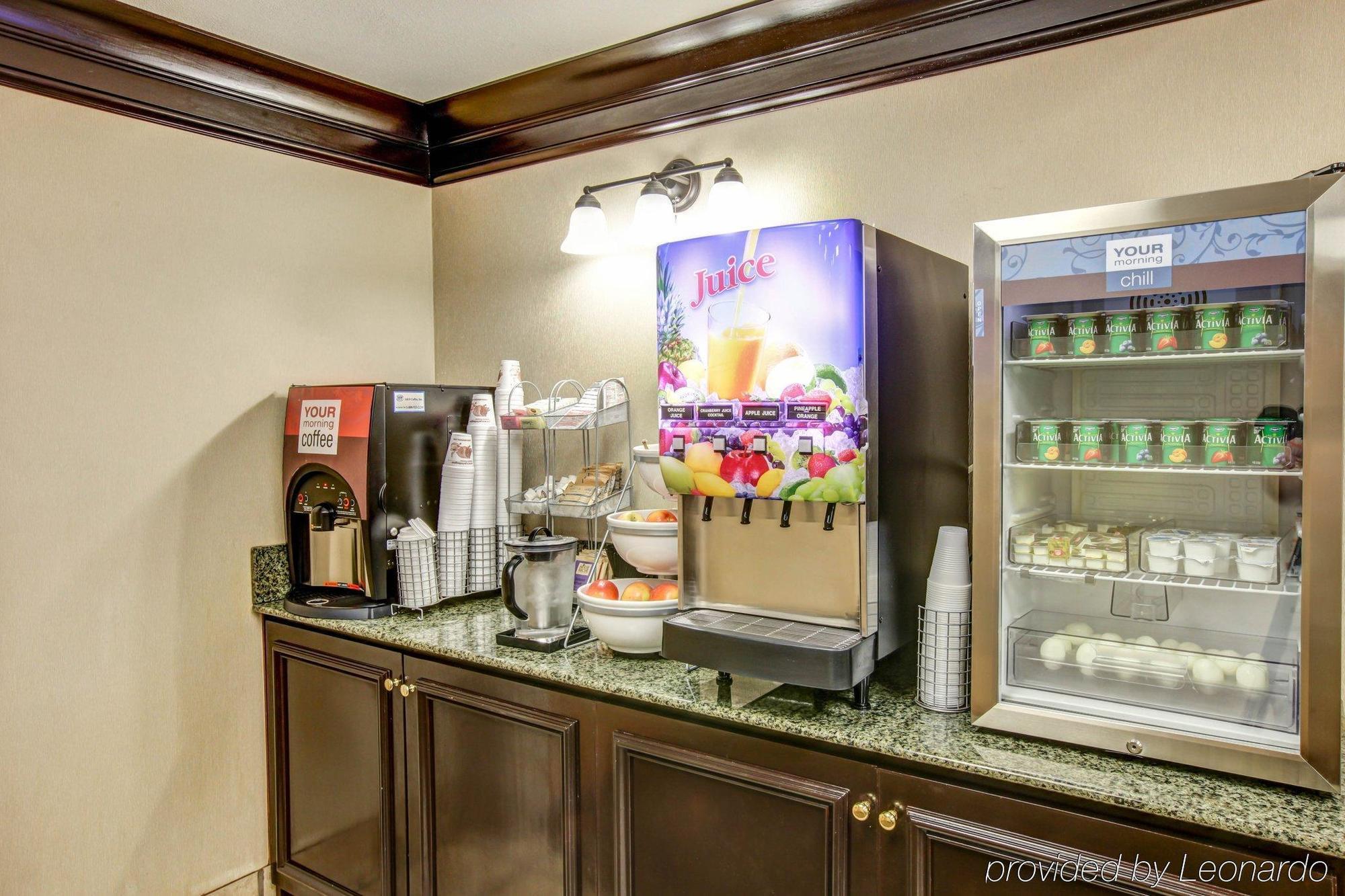 Comfort Suites At Rivergate Mall Гудлеттсвілл Екстер'єр фото