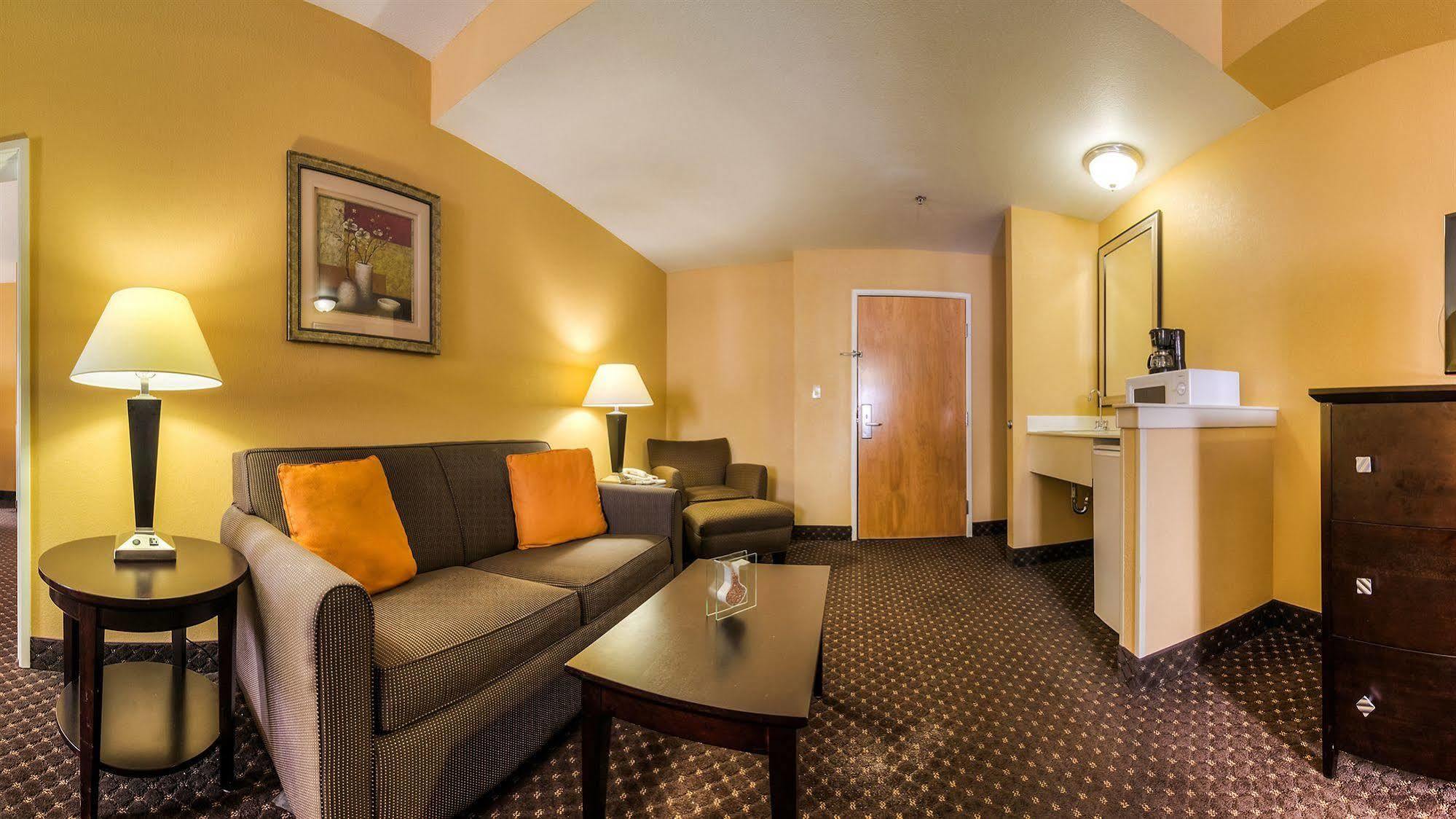Comfort Suites At Rivergate Mall Гудлеттсвілл Екстер'єр фото
